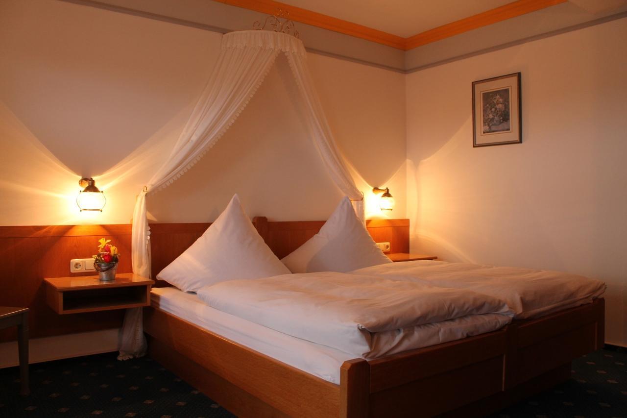 Hotel-Gasthof Zum Hirschen Durrwangen Cameră foto